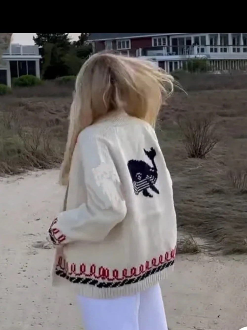 Cream Whale Intarsia Knit Women's Cardigan Sweater